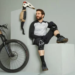 CHAUSSURES ALL MOUNTAIN POUR PEDALES AUTOMATIQUES GIRO CLUTCH -VéloStyle Boutique chaussures all mountain pour pedales automatiques giro clutch 4