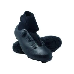 Chaussures De Vélo D'hiver LUCK Noires, Semelle En Carbone, Système De Rotation -VéloStyle Boutique chaussures de velo dhiver luck noires semelle en carbone systeme de rotation 2