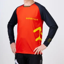 Maillot Vélo FreeRide Rouge Manches Longues -VéloStyle Boutique maillot velo freeride rouge manches longues 1