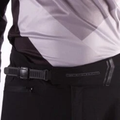 Pantalon Stay Strong V2 Noir/Noir Adulte -VéloStyle Boutique pantalon stay strong v2 noirnoir adulte 3