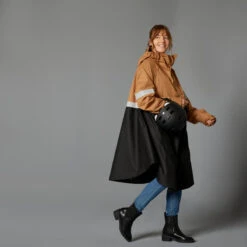Devant 19 Devant -VéloStyle Boutique poncho pluie visibilite nuit velo ville 540 noir camel 1